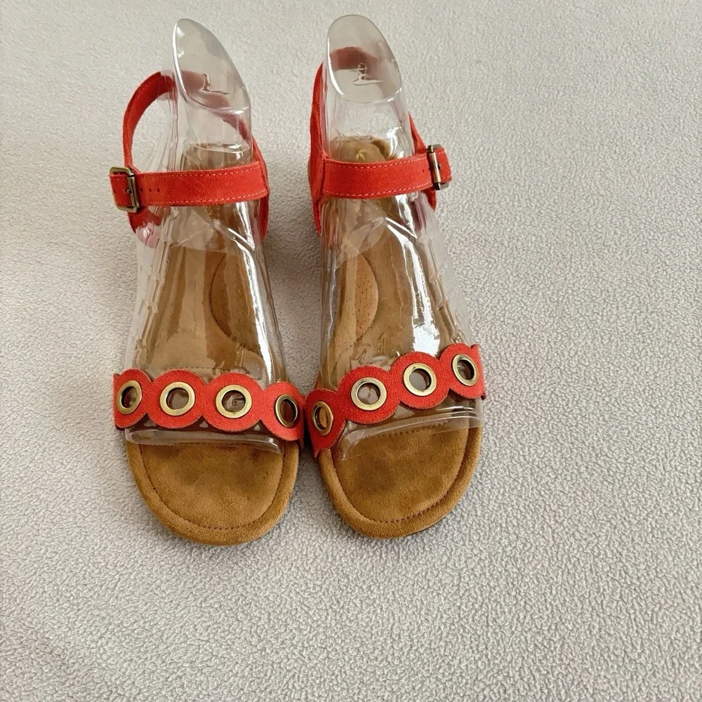Kookaburra By Ugg Women Coral Ankle Strap Cork Wedge Grommet Sz 7.5 M Sandal